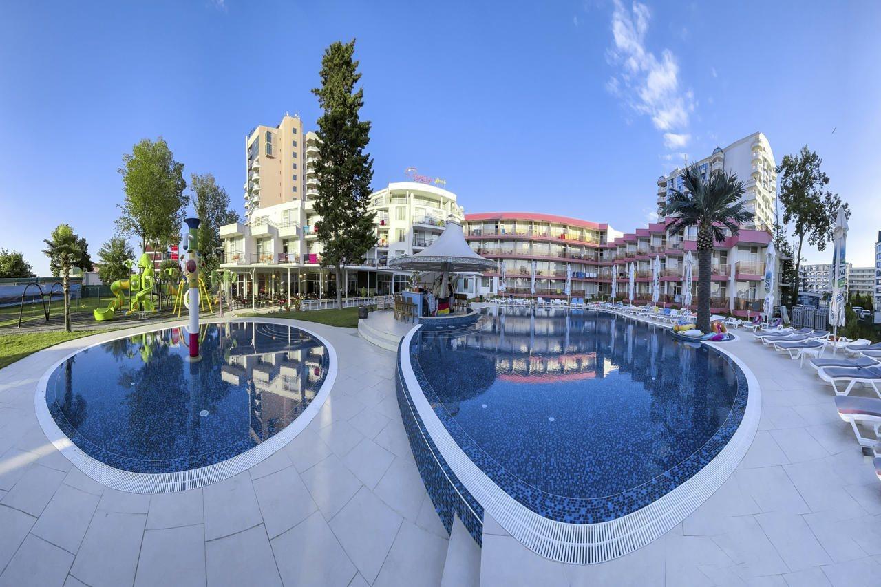 Flamingo Beach Hotel ساني بيتش المظهر الخارجي الصورة