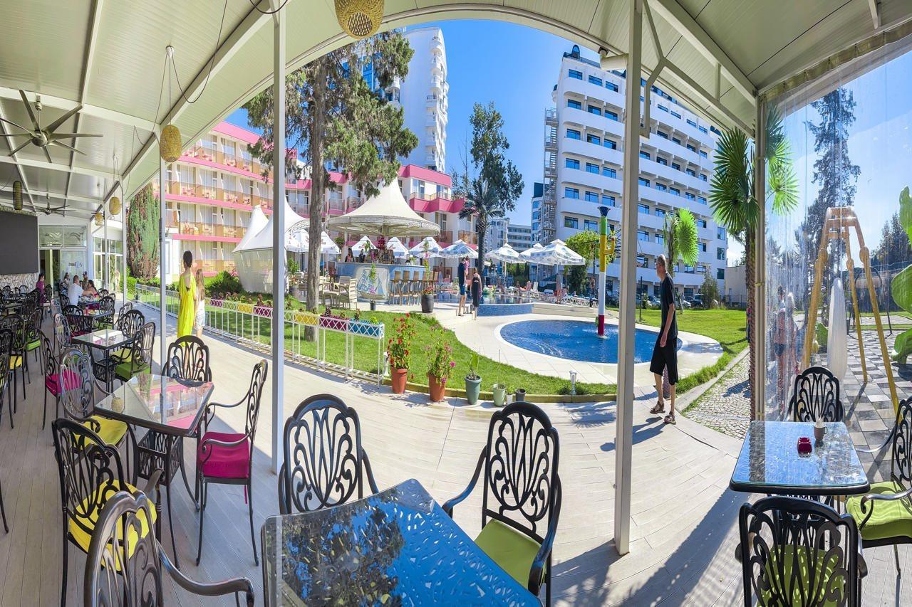 Flamingo Beach Hotel ساني بيتش المظهر الخارجي الصورة